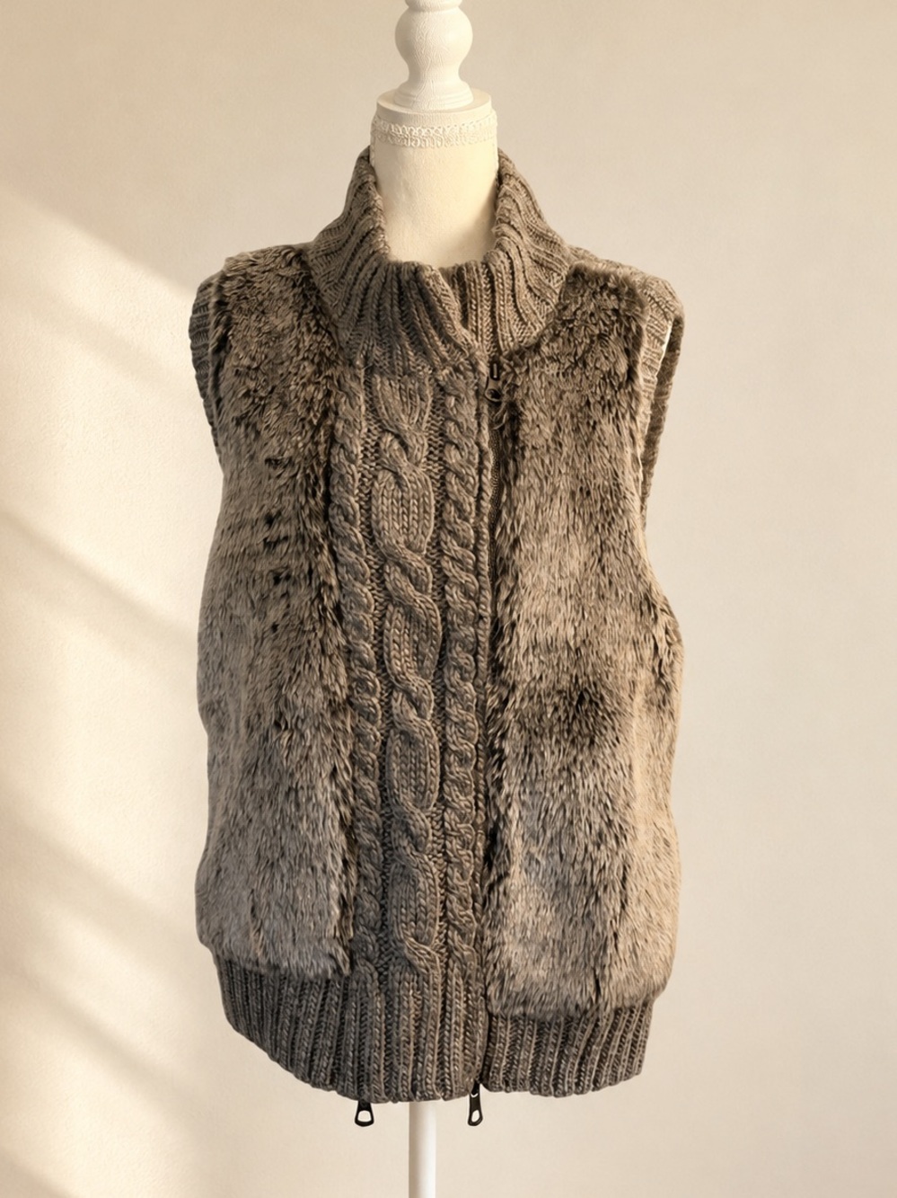 Fenn Wright Manson Cable Knit Faux Fur Vest XL Wool Alpaca